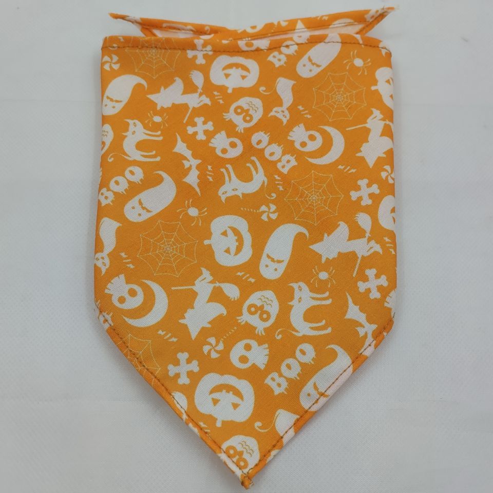 Adorable Pet Bandana for Stylish, Happy Pups & Kittens