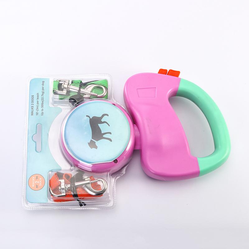 Walk Two Dogs Easily with This Dual Retractable Leash