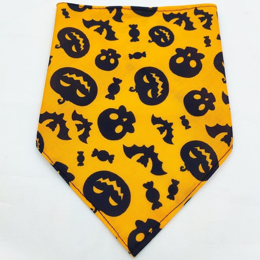 Adorable Pet Bandana for Stylish, Happy Pups & Kittens