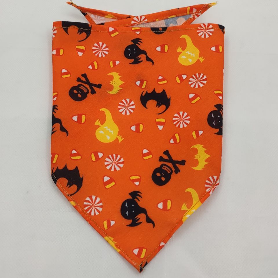 Adorable Pet Bandana for Stylish, Happy Pups & Kittens